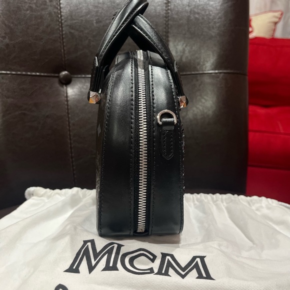 MCM Rare Essential Visetos Sequin Mini Bag With COA, Dust Bag & crossbody strap - Picture 5 of 9